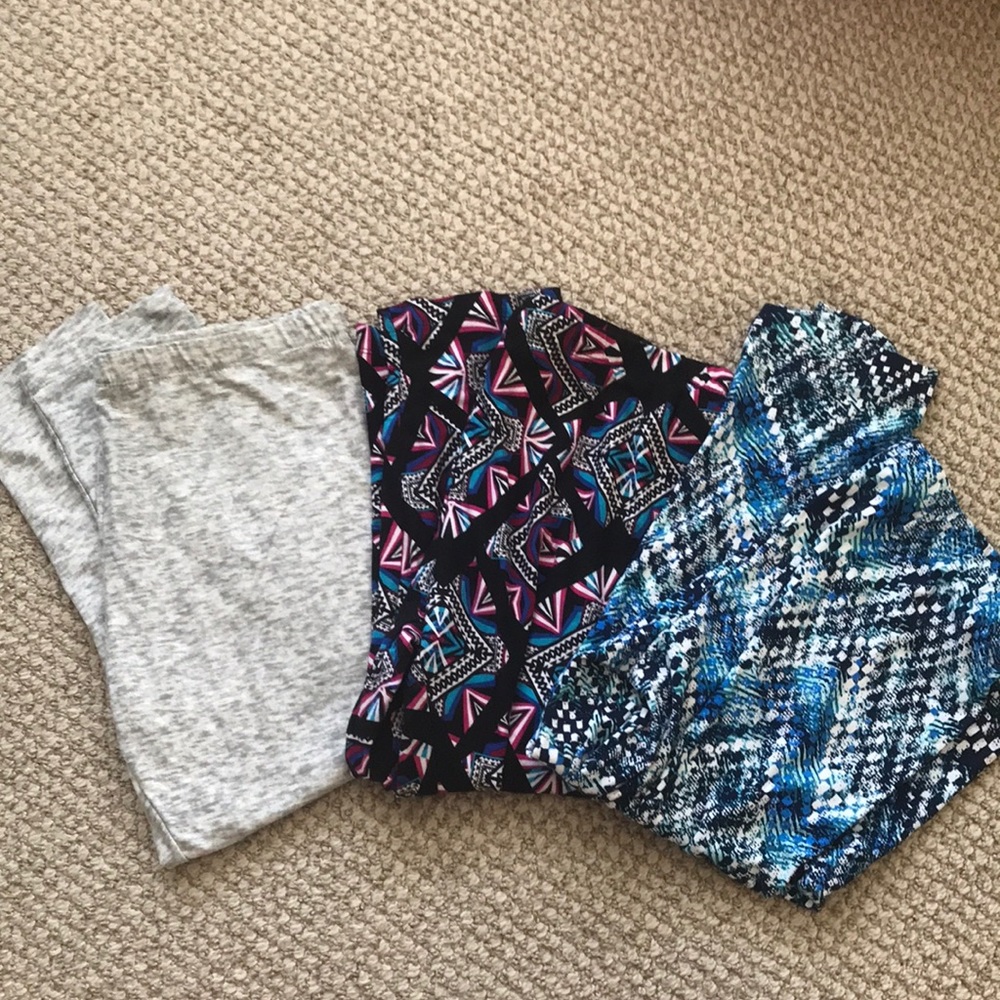 DONATING SOON Legging Capris Bundle